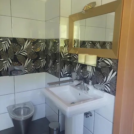 Apartment Ata Velden *