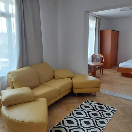 Ata Velden Apartment